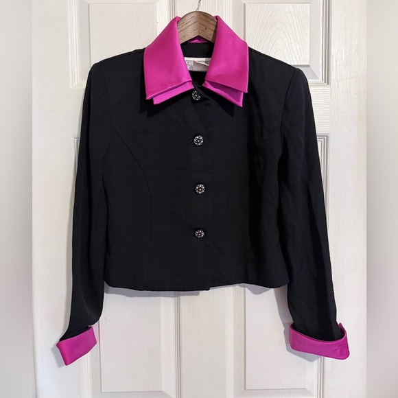 Jessica Howard Jackets & Blazers - Vintage 1990’s Jessica Howard Blazer with Fuchsia Trim